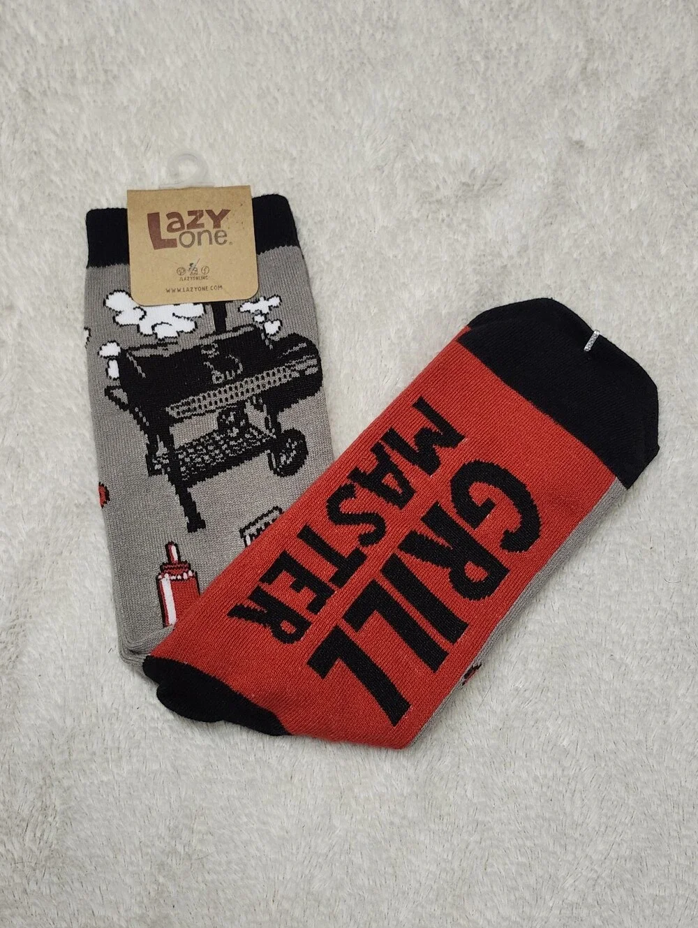 • NWT LazyOne Grill Master Charcoal Gray Novelty Crew Socks Men's Size 8-12